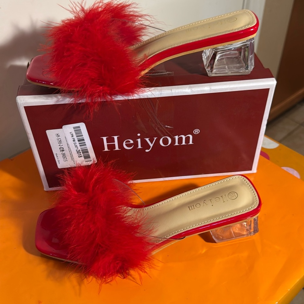 Feather boa clear heels